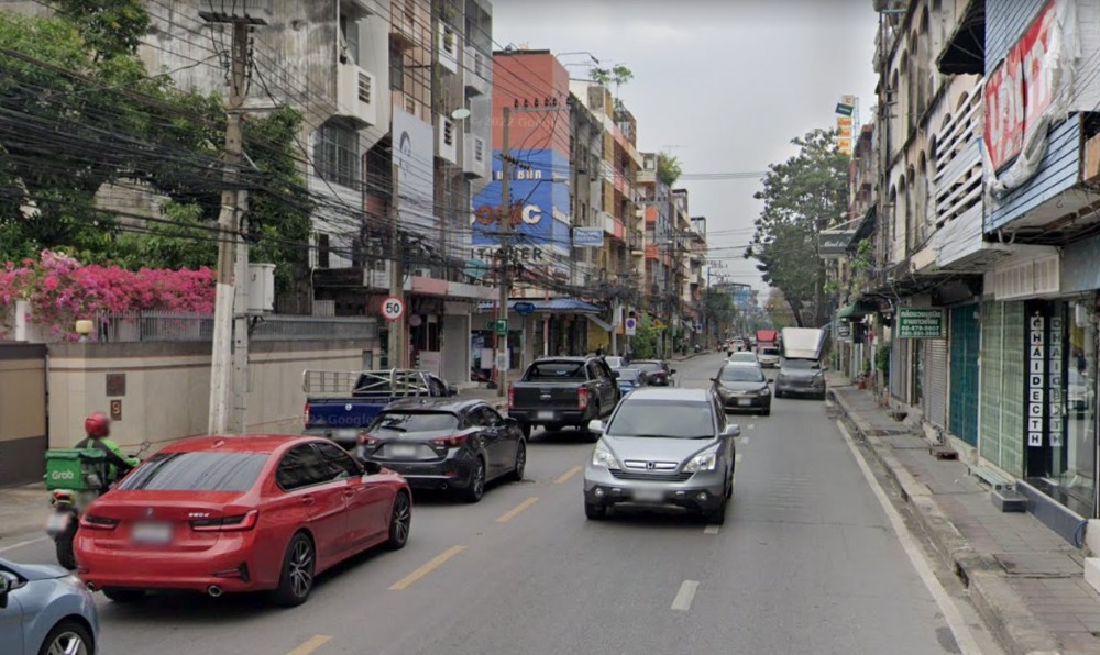 ขายที่ดินถนนพหลโยธิน ใกล้BTSเสนานิคม สร้างอาคาร 8 ชั้นได้ เนื้อที่ 2-0-0 ไร่