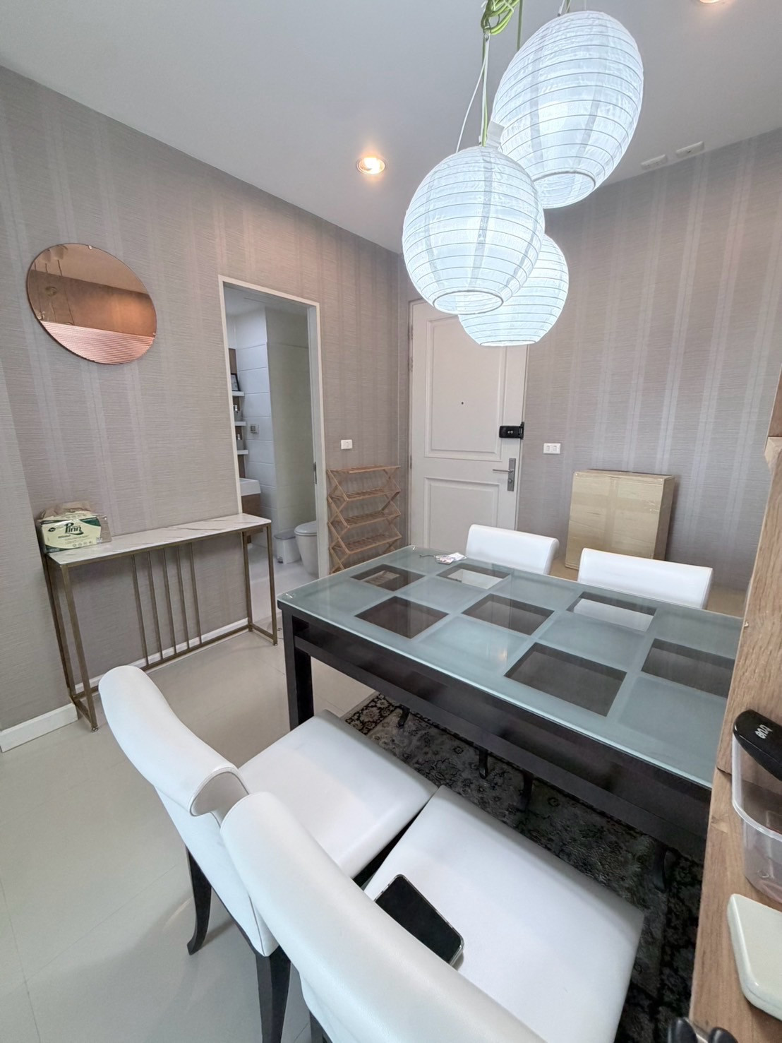 Q house Condo sathorn 2 Bed 2 Bath for rent Low price BTS krungthon buri Q house Condo sathorn 2 Bed 2 Bath for rent Low price BTS krungthon buri