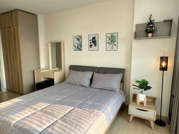 New condo next to MRT Rajamangala station, near Ramkhamhaeng University, Hua Mak Stadium, opposite ABAC