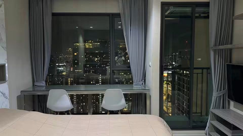 💮ให้เช่าคอนโด Rhythm Asoke 1 ใกล้ MRT พระราม9 และAPL มักกะสัน ขนาด 22.5ตรม. เฟอร์ครบ ชั้นสูง วิวสวย มีเครื่องซักผ้า เพียง 14000- – รูปที่ 3