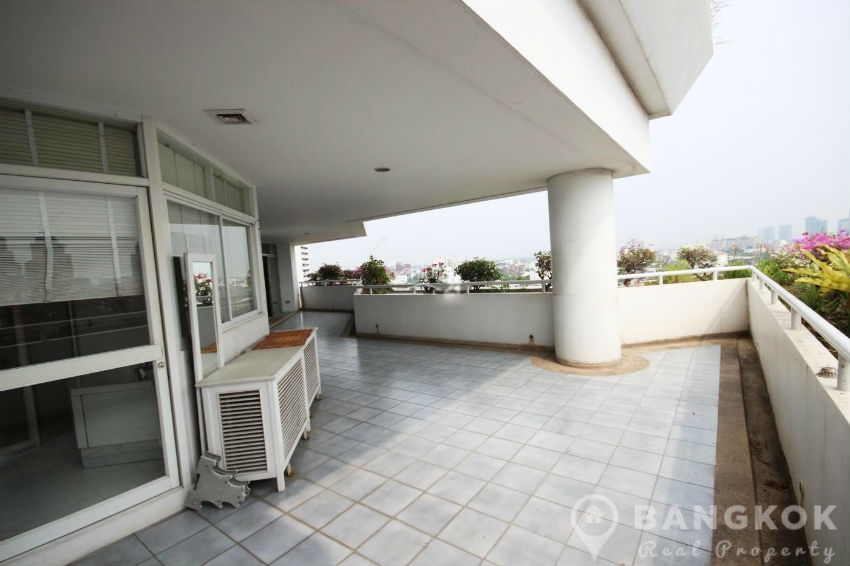 ขายคอนโดห้องใหญ่ ขนาด 4 ห้องนอนในเอกมัย – รูปที่ 3