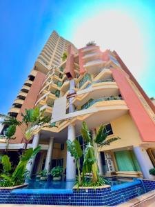 Condo for sale, Sukhumvit City Resort, in the heart of Sukhumvit. You can move in now.