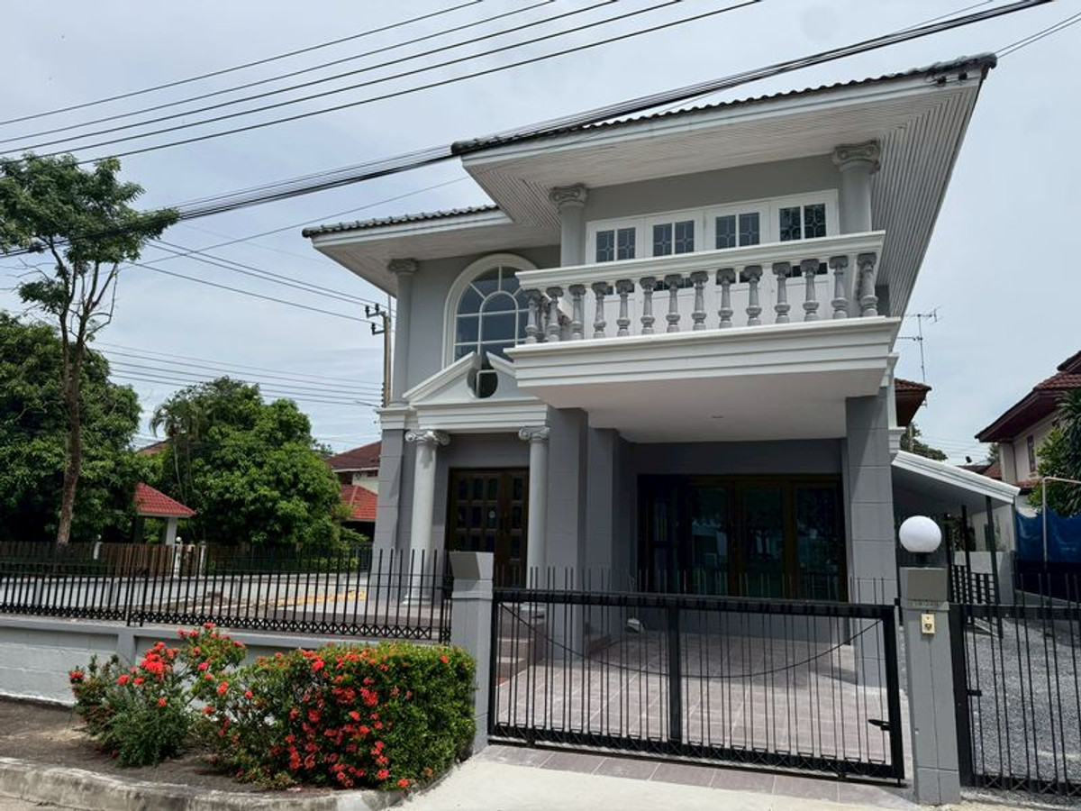 Very cheap sale, 2-storey detached house, 91 square wah, Panya Lake Home Village, Soi Nimit Mai 28, Min Buri District Very cheap sale, 2-storey detached house, 91 square wah, Panya Lake Home Village, Soi Nimit Mai 28, Min Buri District