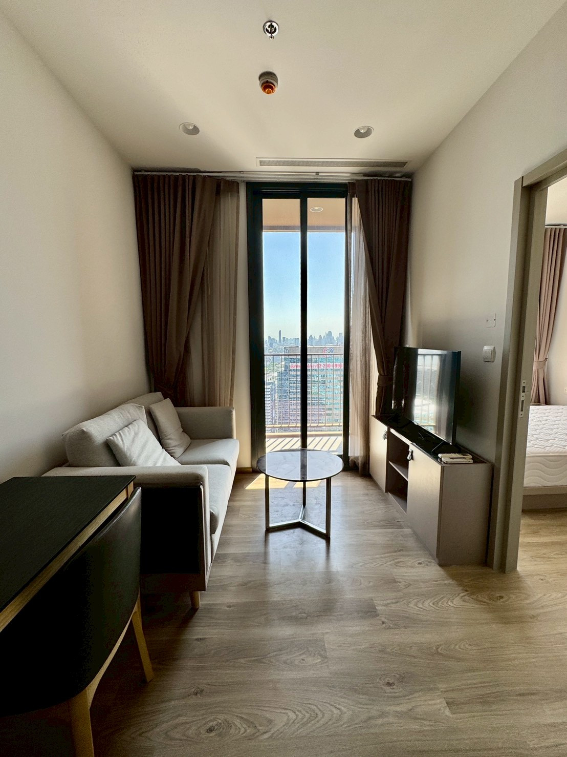 For Rent 1BR 28 sqm - OKA Haus For Rent 1BR 28 sqm - OKA Haus