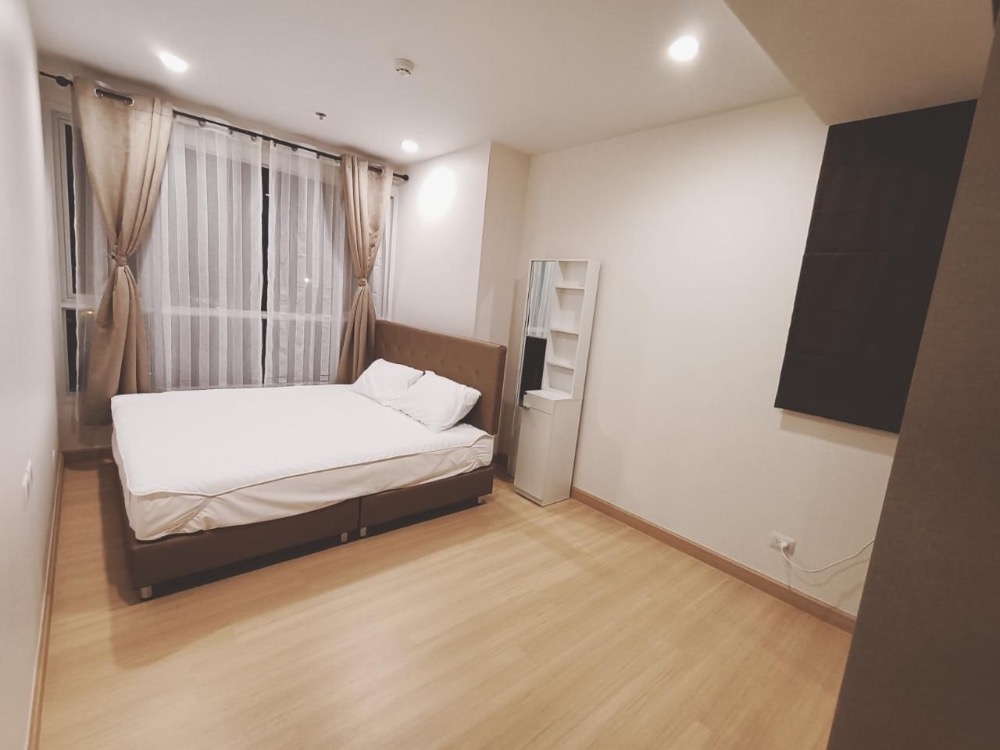 For rent Supalai Riva Grande low floor corner unit good deal For rent Supalai Riva Grande low floor corner unit good deal