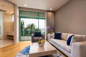 for rent Chatrium residence 2 bed renovated room nice view 🌟🌈