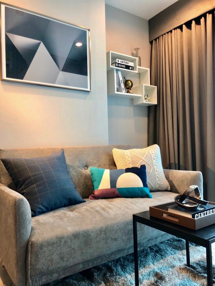 Sell Mobi Charan *** 1 bedroom, corner room *** Sell Mobi Charan *** 1 bedroom, corner room ***