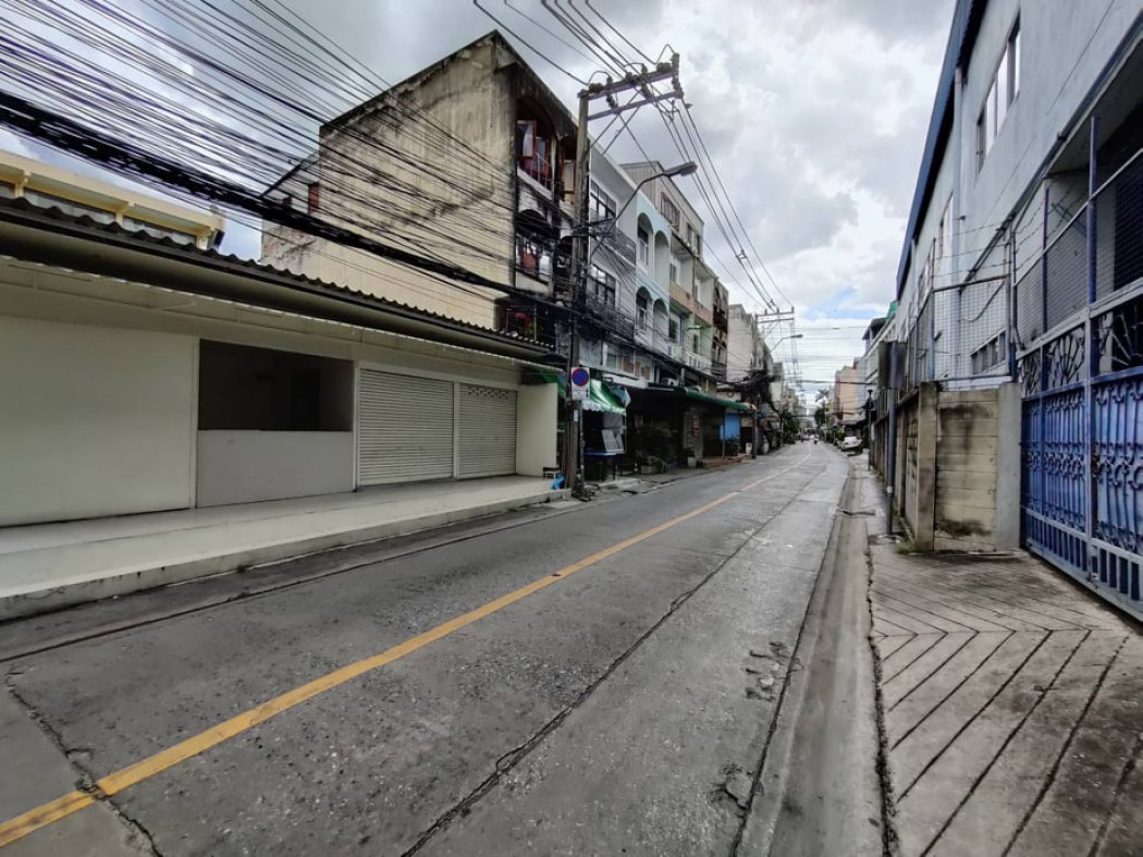ขายถูก ที่ดินถนนรัชดาภิเษก สี่เหลี่ยมจัตุรัสสวยงาม (เหมาะสร้าง สำนักงาน + Condo Low Rise + Co-Working Space) 145 ตร.ว. หน้ากว้าง 25.27 m. – รูปที่ 4