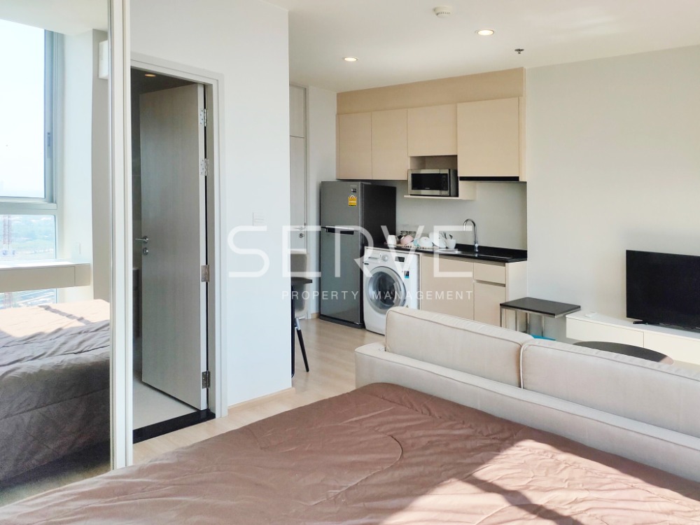 🔥🔥Hot Price 3.8MB🔥 Studio 26 Sq.m. Super High Fl. 30+ Good View Good Location Next to MRT Thailand Cultural Centre 80 m. at Noble Revolve Ratchada 2 Condo / For Sale – รูปที่ 3