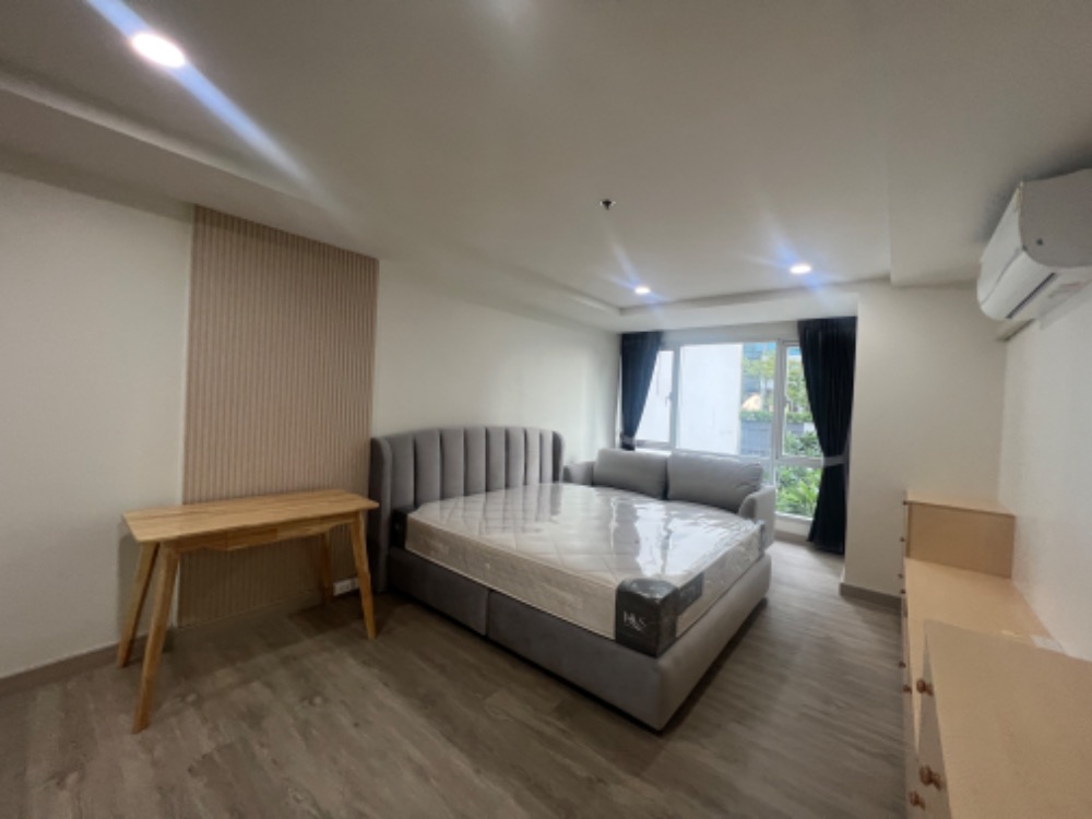 for rent Trendy 2 bed super deal !! 🎈🌈