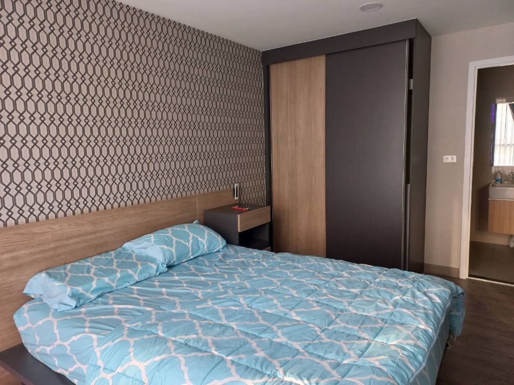 For rent Flexi Sathorn - Charoen Nakorn 1 bedroom pool view For rent Flexi Sathorn - Charoen Nakorn 1 bedroom pool view