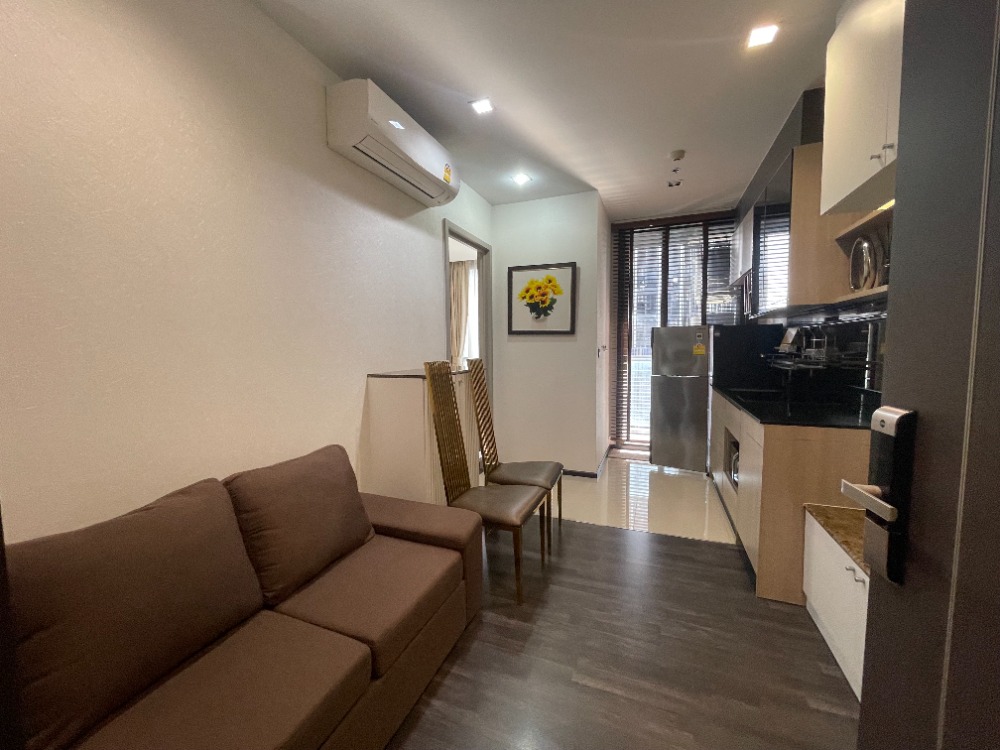 The Line Asoke Ratchada 1 ห้องนอน 1 ห้องน้ำ พร้อมอยู่ ชั้น 8 วิวสวน แต่งครบพร้อมอยู่ The Line Asoke Ratchada 1 ห้องนอน 1 ห้องน้ำ พร้อมอยู่ ชั้น 8 วิวสวน แต่งครบพร้อมอยู่