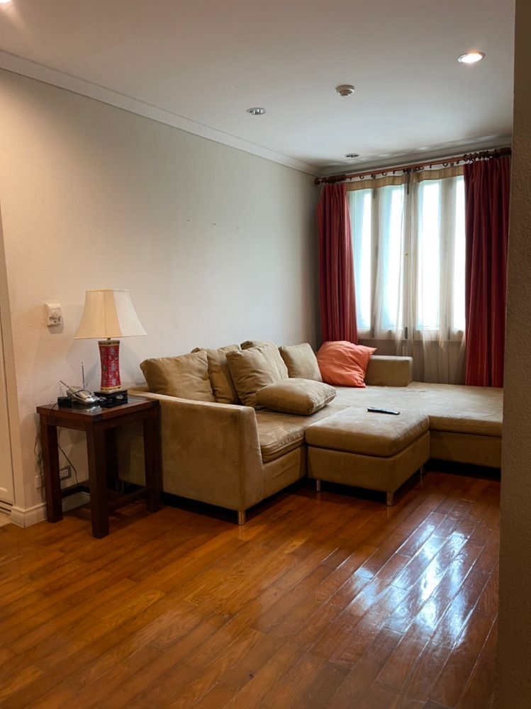 🌷  SALADAENG COLONNADE  🌷  BTS Saladaeng   0   8  1   9  1  9  5  0  6  9 – รูปที่ 2