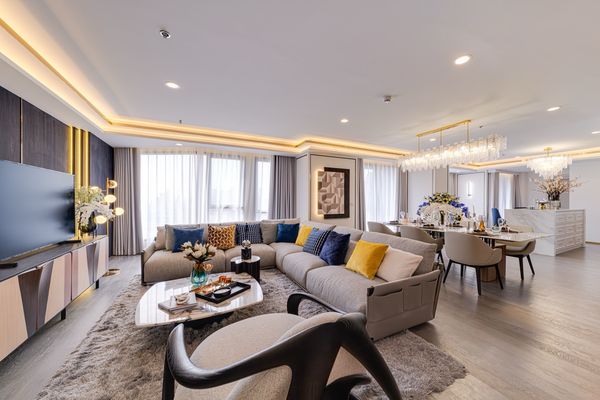 Foe sale Penthouse Branded Residence CoCo parc 3 bed 4 bath 1 maid room 252 sq m, high floor 34+ price 80,000,000 baht, sample room