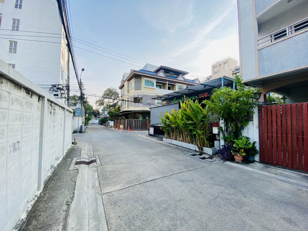 ขาย ที่ดิน ติดถนน 3 ด้าน หลัง ม.หอการค้า เนื้อที่ 84 ตร.วา – รูปที่ 3