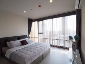 For rent Rhythm Sukhumvit 42 2 bedrooms special deal