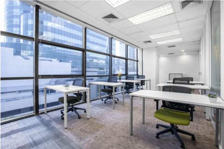 ให้เช่า Service Office ติด BTS ชิดลม ตกแต่งเรียบร้อย มีห้องตั้งแต่ 1-60 คน เดินทางสะดวกมาก หิ้วโน้ตบุ๊คเข้าทำงานได้เลยทันที พร้อมจดทะเบียนบริษัทได้ สิ่งอำนวยความสะดวกครบครัน