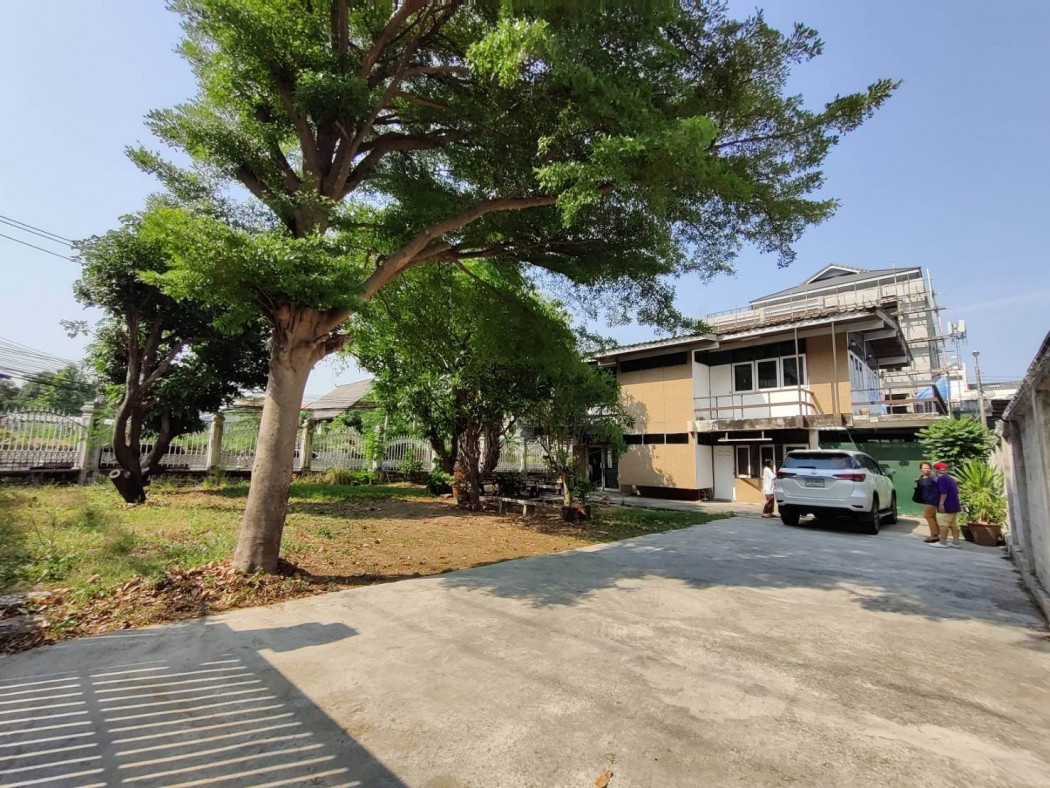 ขายที่ดิน ถนนสุขุมวิท ใกล้สถานีรถไฟฟ้า BTS (เหมาะสร้าง บ้าน และ สำนักงาน) 182.9 ตารางวา หน้ากว้าง 21.8 m. ยาว 34 m. ถนนกว้าง 6 m. – รูปที่ 3