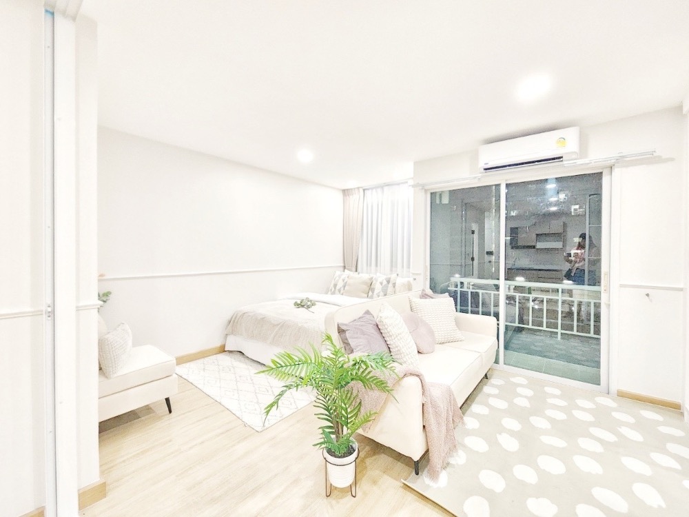 The most beautiful corner room, minimal style, great view The most beautiful corner room, minimal style, great view