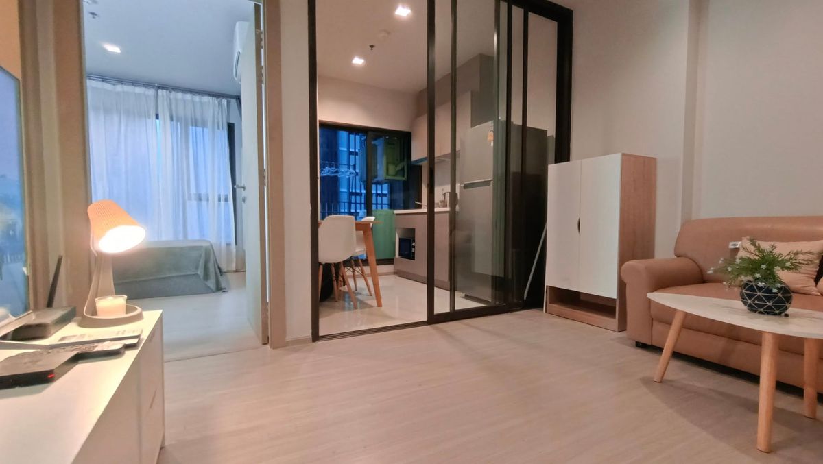 Life Asoke Rama 9 Condo Rama 9 for rent near MRT rama 9 Fully furnished Life Asoke Rama 9 Condo Rama 9 for rent near MRT rama 9 Fully furnished