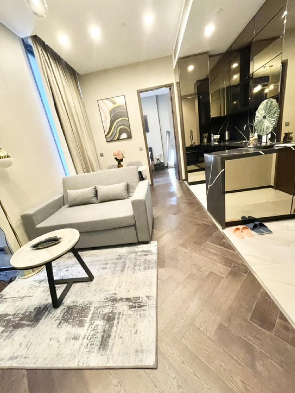 For rent condo The Esse Sukhumvit 36 new room with beautiful decoration For rent condo The Esse Sukhumvit 36 new room with beautiful decoration