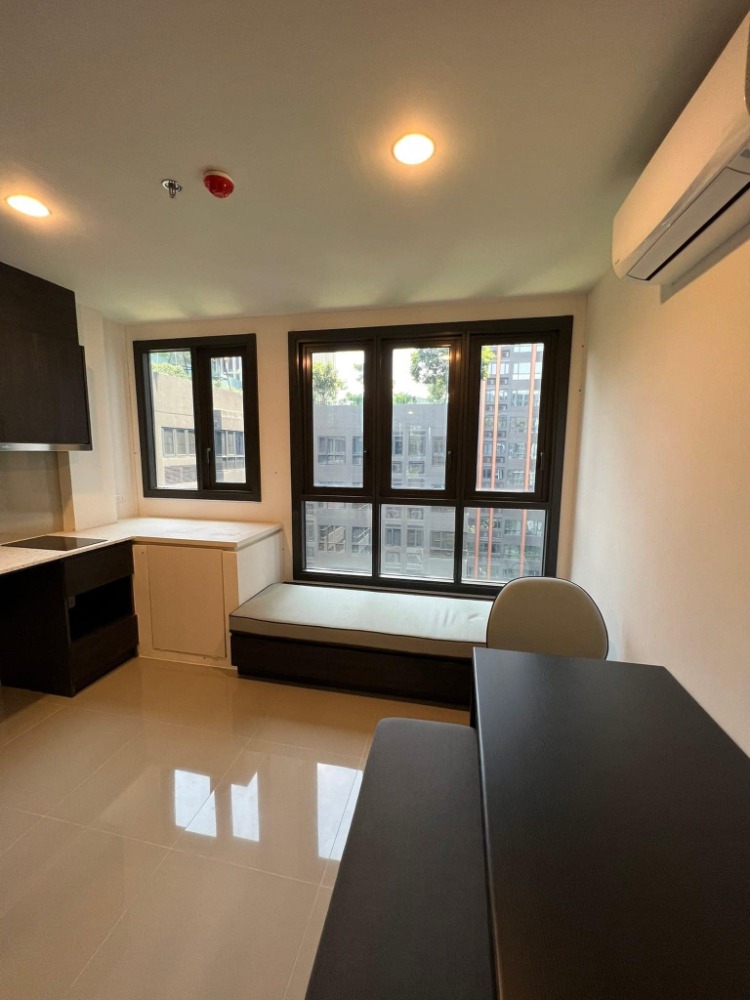 Rent XT Huai Khwang 1 Bed 1 bath LineID: @Rizzestate (with @ in front) Rent XT Huai Khwang 1 Bed 1 bath LineID: @Rizzestate (with @ in front)