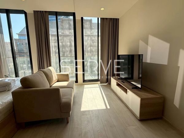 🔥30K🔥- Studio with Partition 45.25 sq.m. High Fl. 15+ East side Perfect Location BTS Phloen Chit at Noble Ploenchit Condo / For Rent