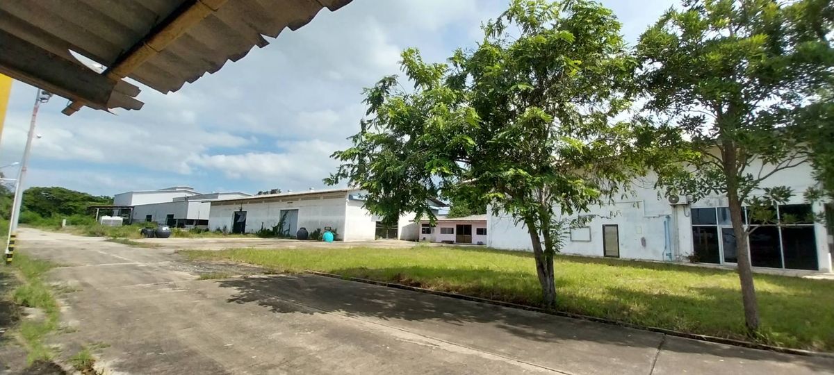 Warehouse for rent - 33 Rais Lopburi, Tha Wung