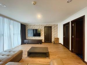 โอกาสลงทุนครั้งสำคัญ! ขายคอนโดพร้อมผู้เช่า รับรายได้ทันที! 💎 Acadamia Grand Tower