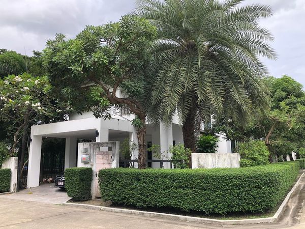 🎉 For rent / sale 🎉 🏠 2 storey detached house, corner house ⭐️ Nirvana Sathorn Village Village 🚆 Kanlapaphruek Road, near BTS Wutthakat