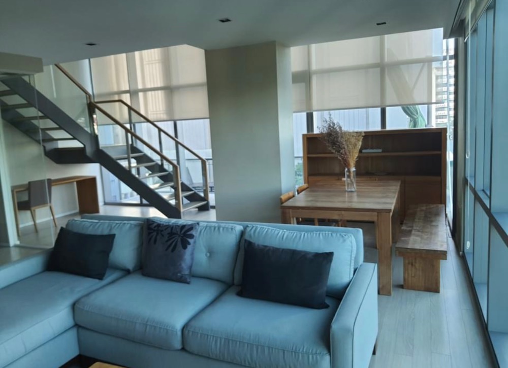 For rent Duplex 2 bedrooms 3 baths at The Room Sukhumvit 21 – รูปที่ 3