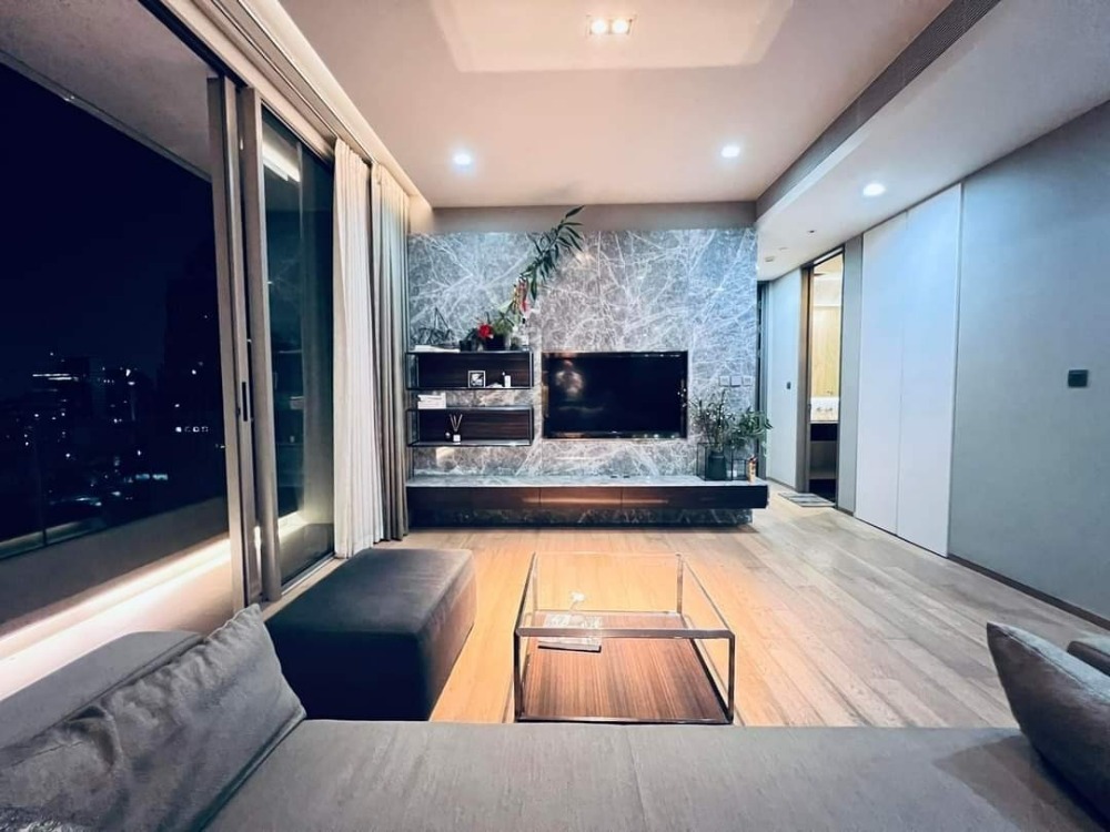 💙🤍🧡(For Rent) Saladaeng One 💛Super Luxury🚝MRT Silom – รูปที่ 3