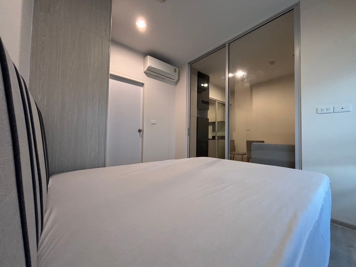 ให้เช่า นิชโมโน รามคำแหง 1 ห้องนอน 1 ห้องน้ำ 1 29 ตรม ตึก b ชั้น 12 เฟอนิเจอร์บิ้วอินสวยงามมาก และเครื่องใช้่ไฟฟ้าครบครัน พร้อมอยู่ – รูปที่ 4