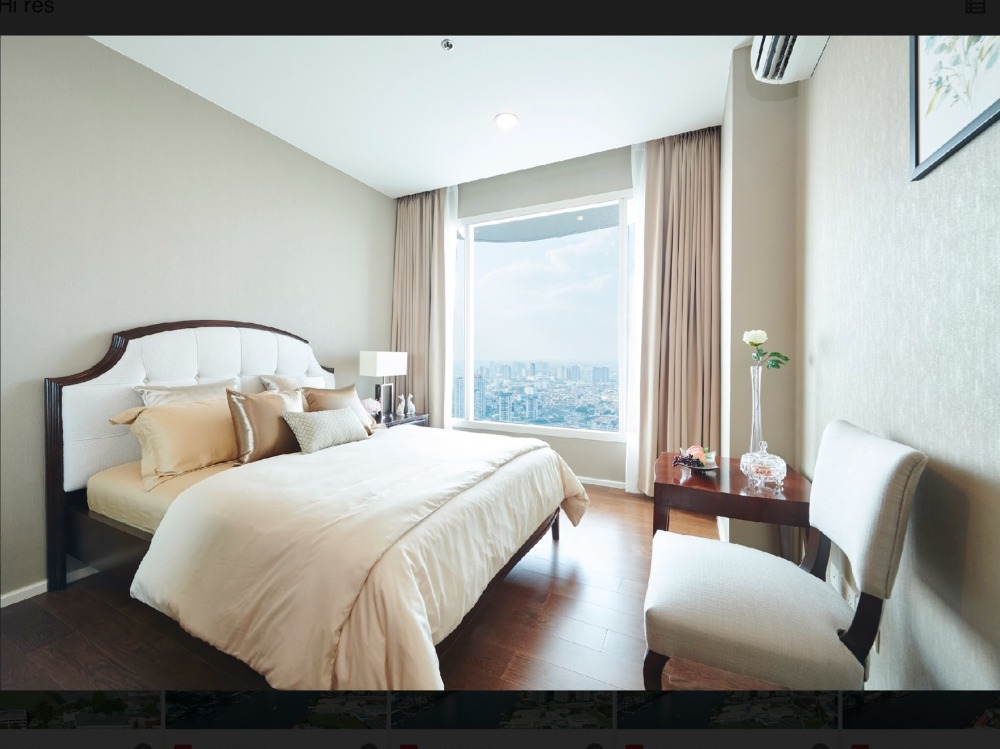 MENAM RESIDENCES, near BTS Saphan Taksin, corner room, river view, 162 sq m.
