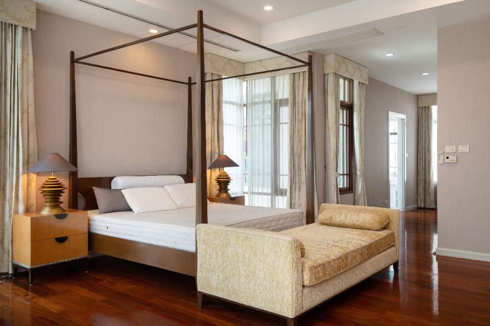 House for rent Superluxury Sansiri Sukhumvit 67 4 bed 5 bath House for rent Superluxury Sansiri Sukhumvit 67 4 bed 5 bath