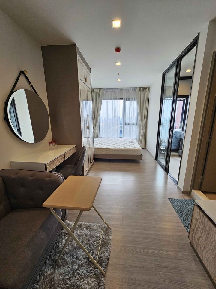 For rent, Life Asoke Hype 1 Bed 27 sqm. Studio, 27th floor, beautiful room, fully furnished, high floor, beautiful view.