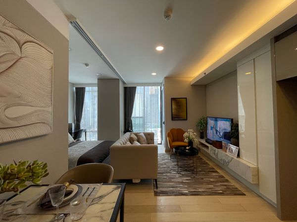 ขายคอนโด Wyndham Residence Bangkok (Siamese Exclusive Queens) ชั้น 19 ขนาด 34.32 ตร.ม. 1 ห้องนอน 1 ห้องน้ำ คอนโด High Rise เดินทางสะดวกใกล้ MRT ศูนย์สิริกิต เพียง 100 ม.