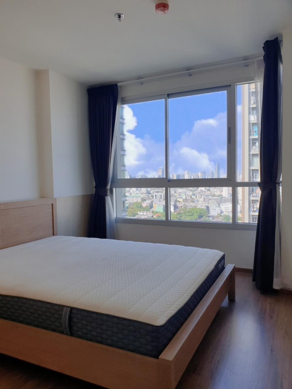 For sale 2.40 million baht (with tenant) Condo U Market @ Talat Phlu Station (Condo U Delight at Talat Phlu Station) For sale 2.40 million baht (with tenant) Condo U Market @ Talat Phlu Station (Condo U Delight at Talat Phlu Station)