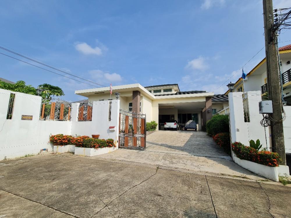 Urgent sale! Single house Prasat Pavilion Urgent sale! Single house Prasat Pavilion
