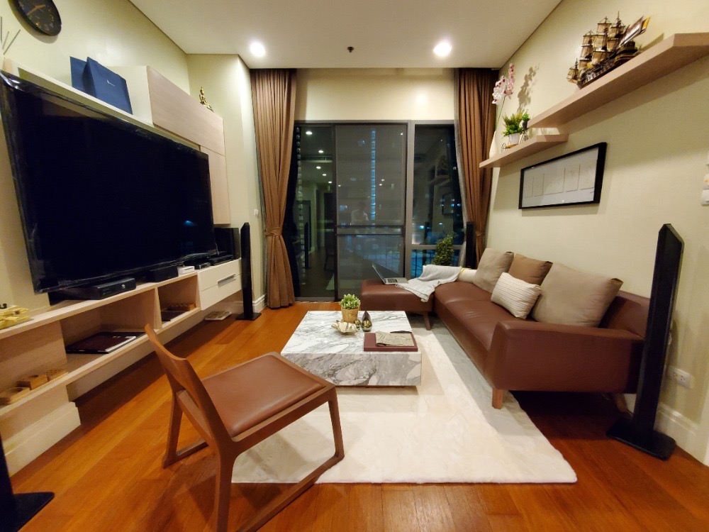 For rent/sale Bright 2 bedrooms with unblocked view long balcony near BTS Phrom Phong For rent/sale Bright 2 bedrooms with unblocked view long balcony near BTS Phrom Phong