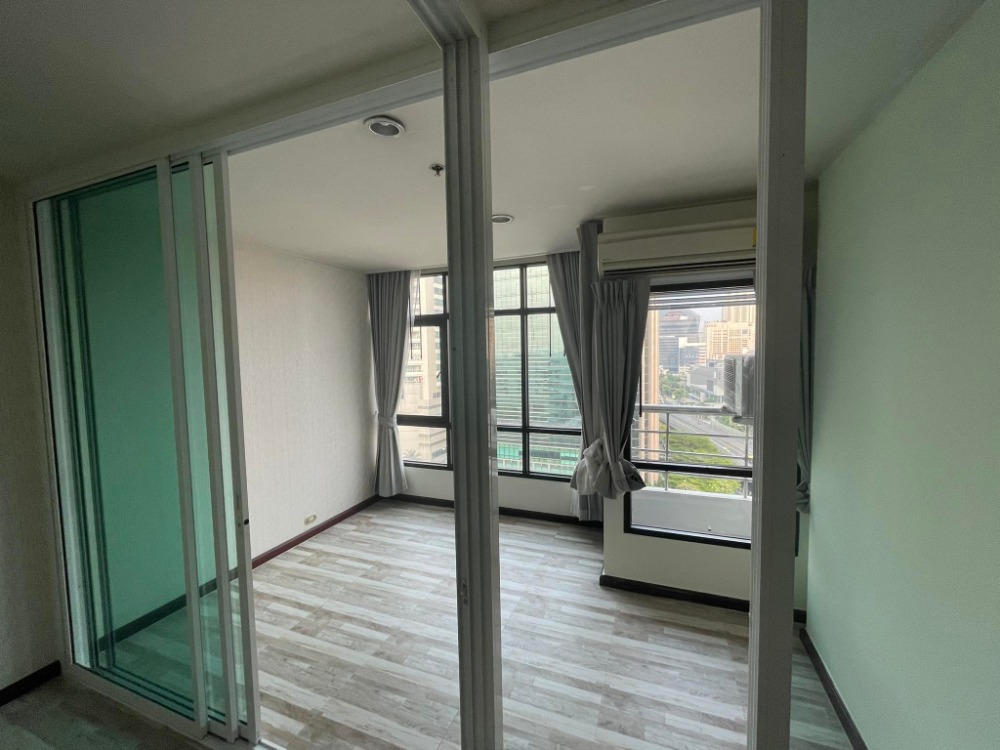 ให้เช่าคอนโดพญาไทเพลส 1 Bed 29 ตรม. ชั้น 12 วิวสวย ทิศตะวันออก สดชื่นยามเช้า ให้เช่าคอนโดพญาไทเพลส 1 Bed 29 ตรม. ชั้น 12 วิวสวย ทิศตะวันออก สดชื่นยามเช้า