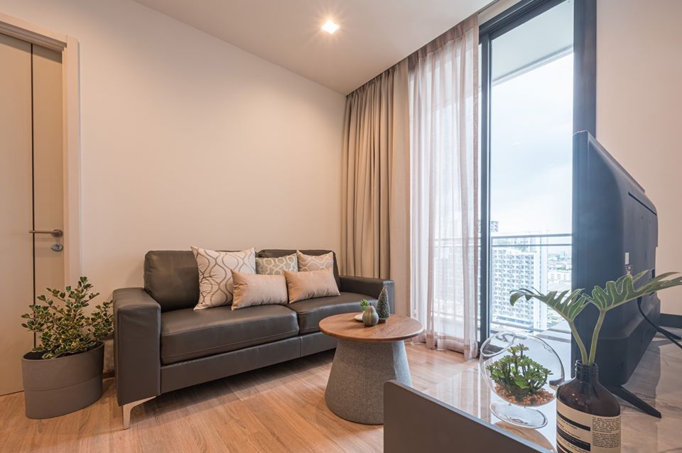 Rent The Line Phahon-Pradipat 2B1B LineID: @Rizz789 (with @ ahead)