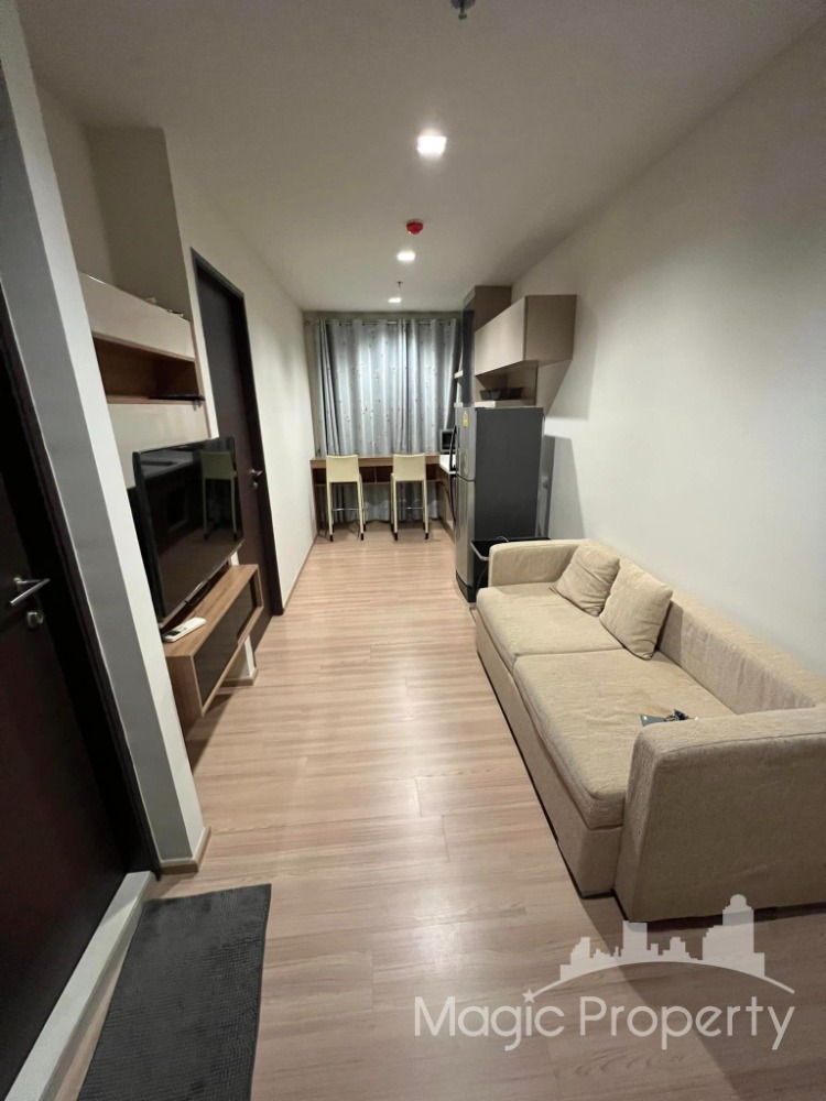 ขายคอนโดมิเนียม 1 ห้องนอน ใน ริทึ่ม สาทร แขวงยานาวา เขตสาทร กทม. ขายคอนโดมิเนียม 1 ห้องนอน ใน ริทึ่ม สาทร แขวงยานาวา เขตสาทร กทม.