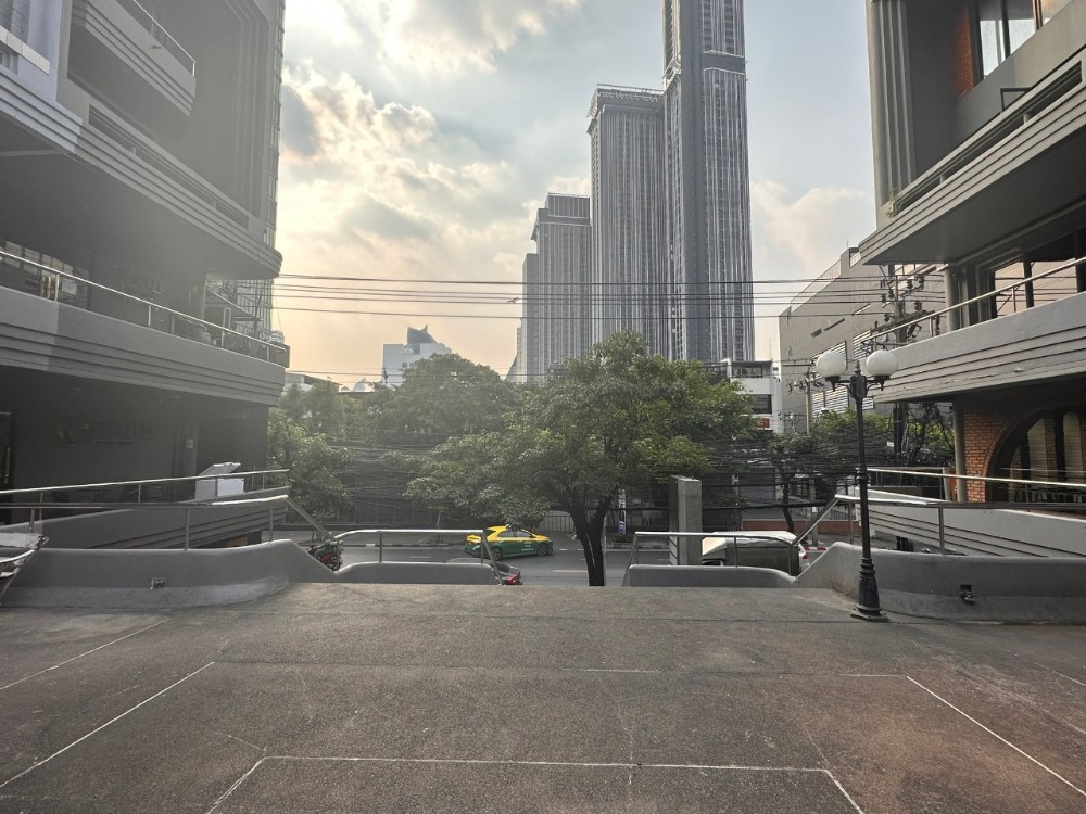 ขายอาคารพาณิชย์ 2 คูหา โครงการ ปาร์ค อเวนิว (Park Avenue) สุขุมวิท 63  รหัสทรัพย์  03-045 – รูปที่ 4