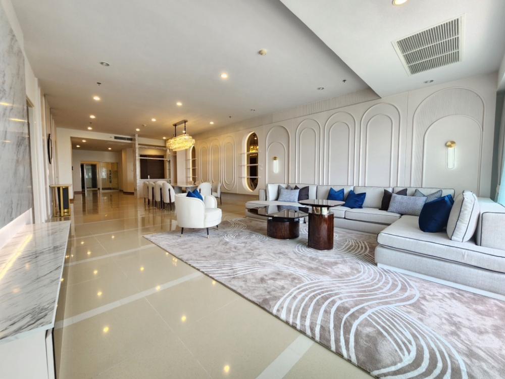 Rental: Penhouse In Supalai Prima Riva. Penthouse , 4 Bed , 4 Bath , 356 Sq.m , 43 Floor Rental: Penhouse In Supalai Prima Riva. Penthouse , 4 Bed , 4 Bath , 356 Sq.m , 43 Floor