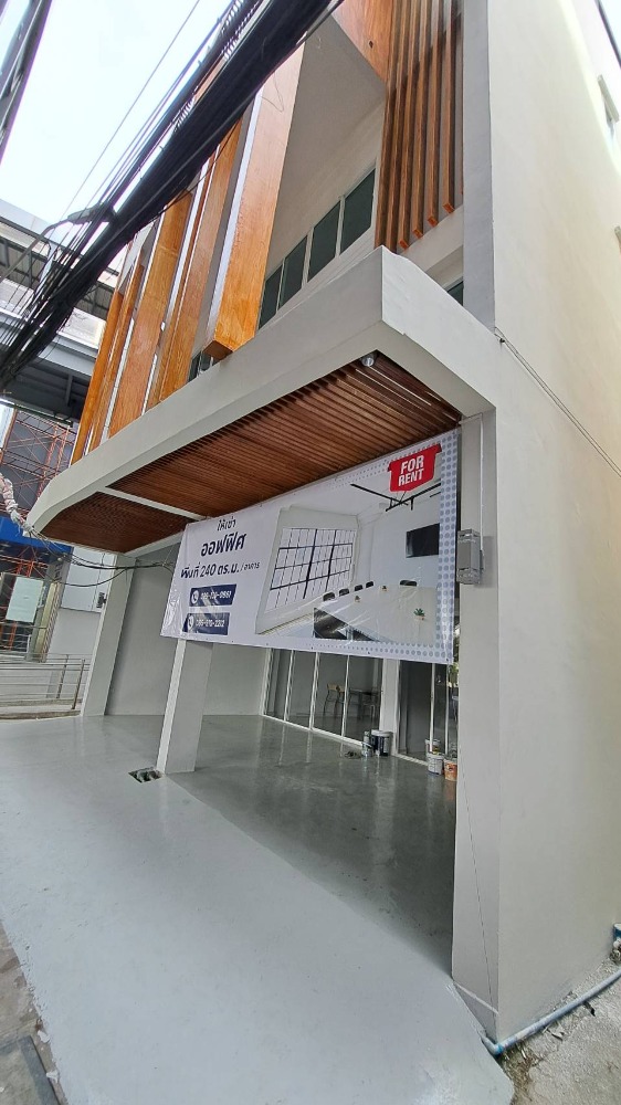 ห้องสุดท้าย ออฟฟิศให้เช่า ติดถนนใหญ่ ติด MRT บางพลัด 4 ชั้น 240 ตร.ม. – รูปที่ 3
