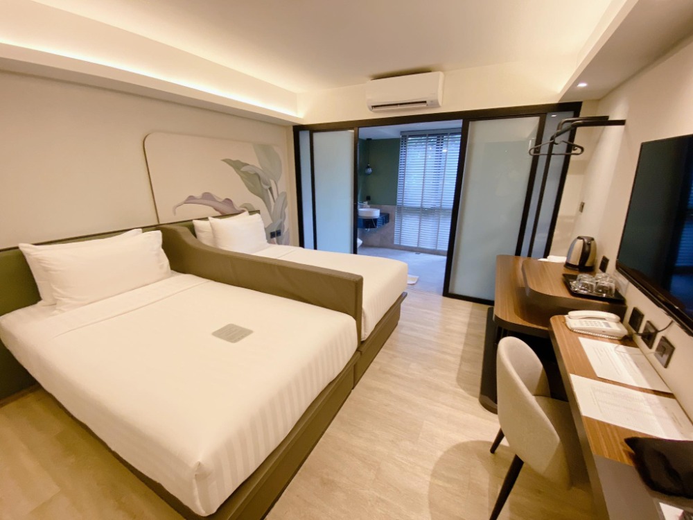 Selling a hotel!!! Good location, newly built, commercial business area tourism, Phran Nok, Siriraj, Wang Lang