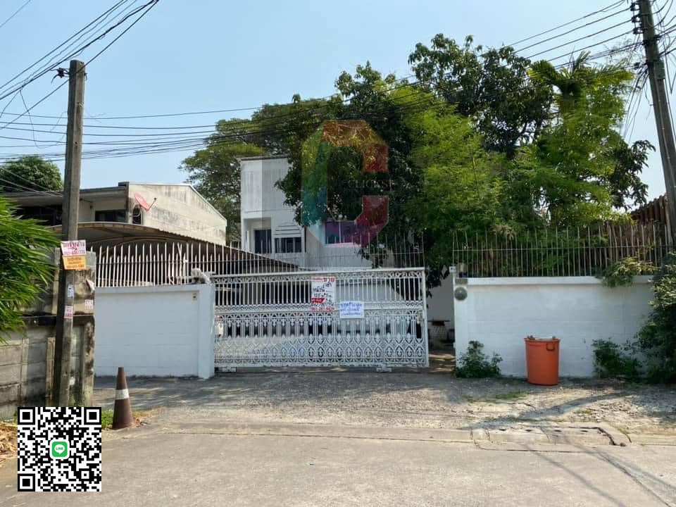 Rent-Vai, detached house, Soi Thetsaban Rangsan Nuea 14, Intersection 3 (Soi Prawit and Friends), near Prachachuen Police Station, Bon Marche.
