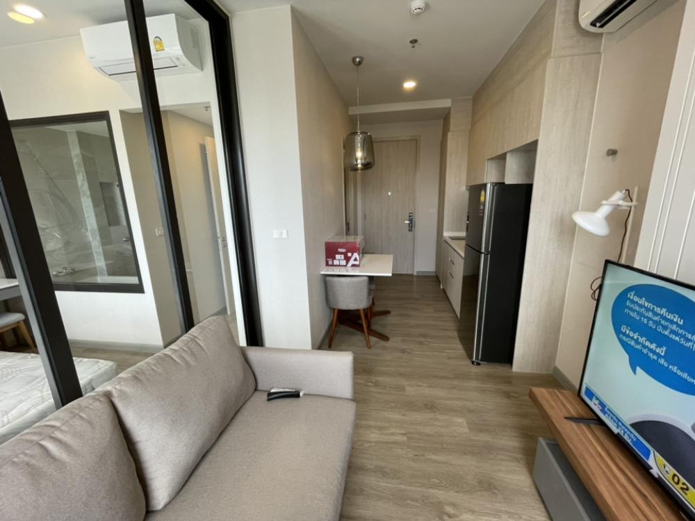 Keen centre Sriracha ว่างเดือน Nov 2026 Fully Furnished ชั้น 19 สูงไม่มีตึกบล็อควิว#เช่าคอนโดยังไงให้เหมือนอยู่โรงแรมทั้งวัน!!!มีให้พร้อมทุกอย่างไปยันแม่บ้านฟรี สัปดาห์ละ2ครั้ง.สัญญา 1 ปี 16,000/เดือน**ไม่ต้องจ่ายค่าส่วนกลางเพิ่มเติม** – รูปที่ 3