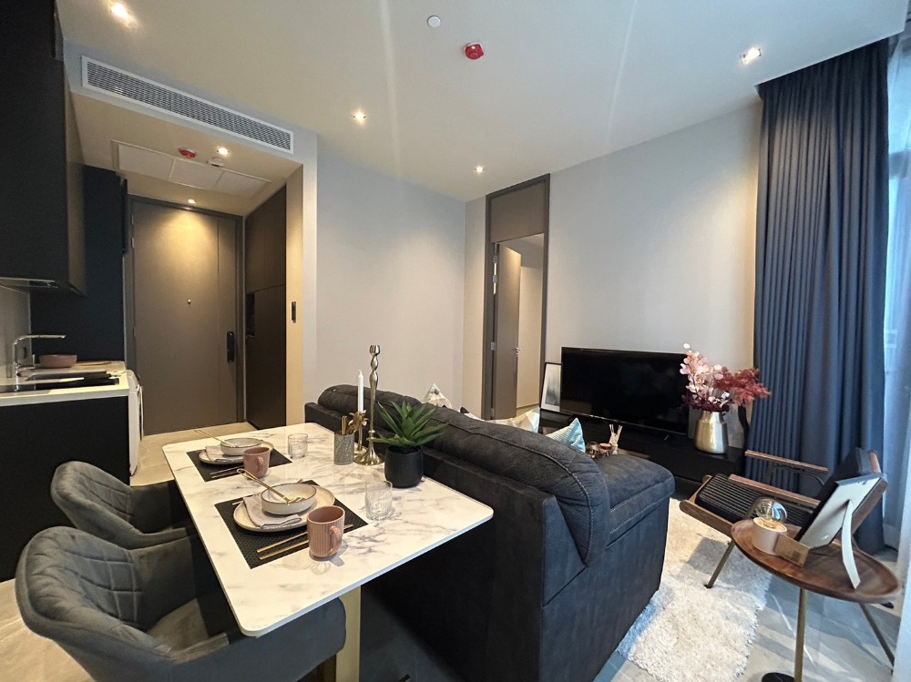 Super luxury condominium for rent Hyde heritage Thonglor 1 bedroom price 44,999/ month can negotiate Super luxury condominium for rent Hyde heritage Thonglor 1 bedroom price 44,999/ month can negotiate